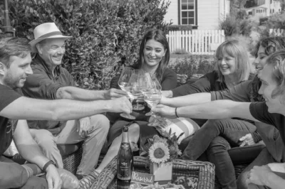 People toasting with wine